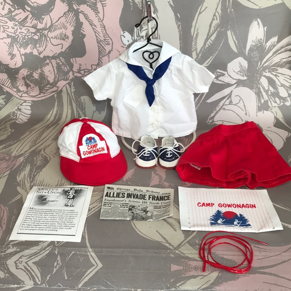 Pleasant Co Vintage AMERICAN GIRL MOLLY DOLL Camp Outfit, SHOES, & Accesories